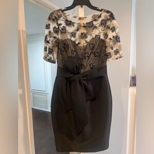 Badgley Mischka Black Sheath Midi Dress with Scoop Neck